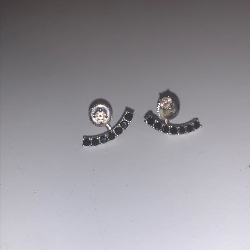 Earings